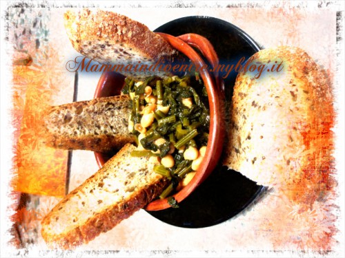 zuppa di sedano e fagioli con pane di altamura ai semi di lino e girasole